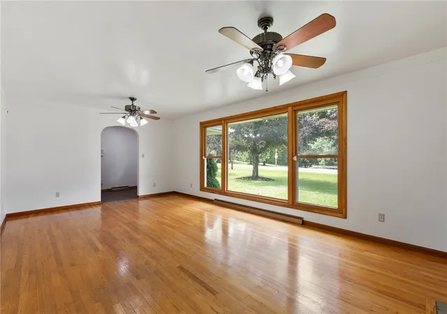 Photo 3 of Single family home for sale at 138 W Sunbury Rd, Center Twp, PA 16001 | MLS# 1773794 | Listing updated on 2026-09-10