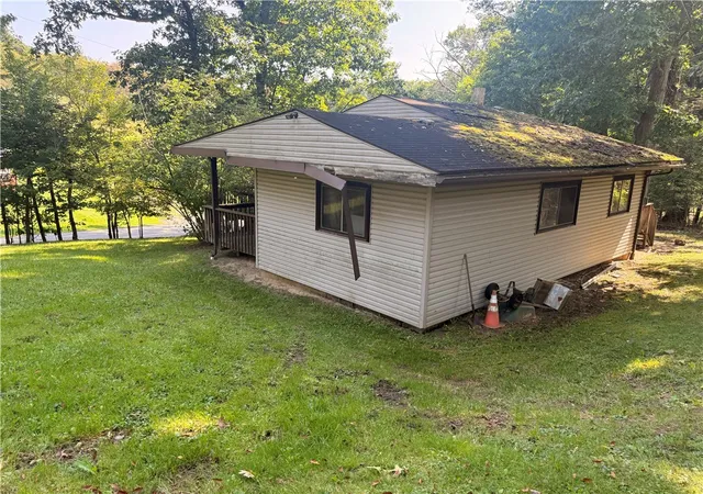 Photo 3 of Sale Pending at 1073 Baileys Run Rd, Frazer, PA 15084 | MLS# 1773482 | Listing updated on 2026-09-14