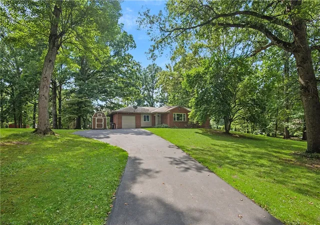 Photo 1 of Single family home for sale at 4100 Stewart Dr, South Pymatuning Twp, PA 16150 | MLS# 1773308 | Listing updated on 2026-09-10
