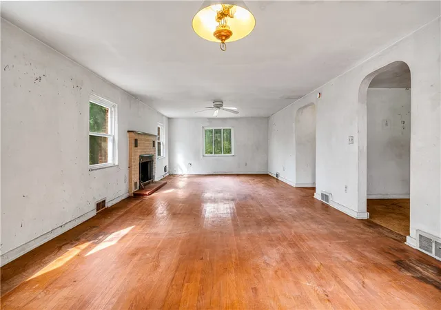 Photo 4 of Single family home for sale at 309 Duff Rd, Penn Hills, PA 15235 | MLS# 1773836 | Listing updated on 2026-09-10