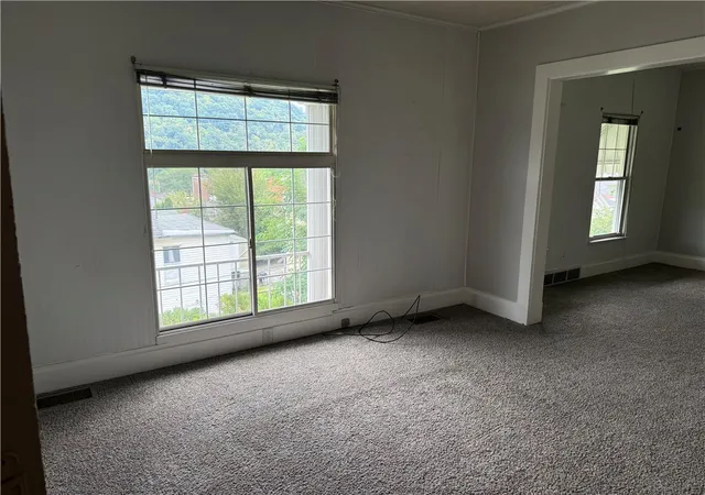 Photo 2 of Single family home for sale at 401 3rd Street, Monongahela, PA 15063 | MLS# 1773699 | Listing updated on 2026-09-10