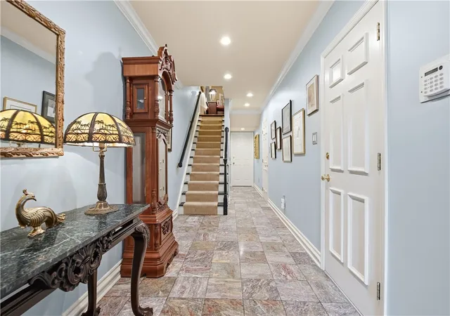 Photo 3 of Single family home for sale at 4722 Bayard St, Shadyside, PA 15213 | MLS# 1773646 | Listing updated on 2026-09-29