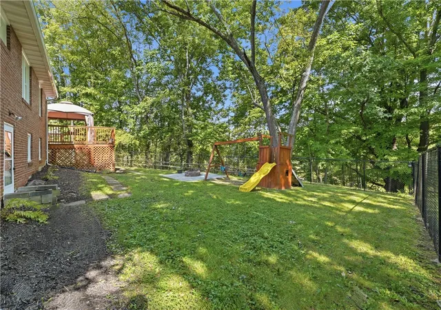 Photo 2 of Single family home for sale at 2970 Melvin Dr, Neshannock Twp, PA 16105 | MLS# 1773379 | Listing updated on 2026-09-11