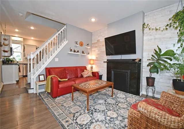 Photo 2 of Single family home for sale at 307 46th Street, Lawrenceville, PA 15201 | MLS# 1773742 | Listing updated on 2026-09-14