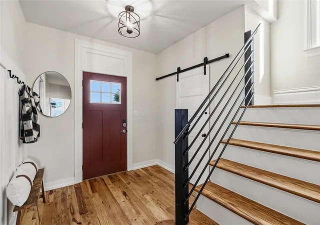 Photo 3 of Single family home for sale at 232 S Chestnut St, Avalon, PA 15202 | MLS# 1773719 | Listing updated on 2026-09-14
