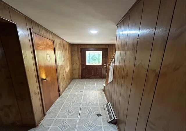 Photo 4 of Single family home for sale at 2058 980 Road, Cecil, PA 15057 | MLS# 1773881 | Listing updated on 2026-09-11