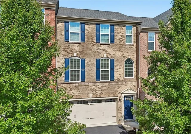 Photo 1 of Townhouse for sale at 924 Bell Dr, Marshall, PA 15090 | MLS# 1773887 | Listing updated on 2026-10-20