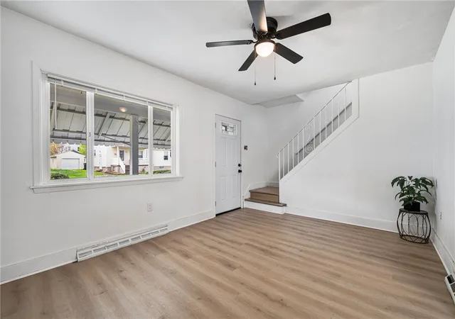Photo 4 of Single family home for sale at 1716 Davidson St, Aliquippa, PA 15001 | MLS# 1773877 | Listing updated on 2026-09-13