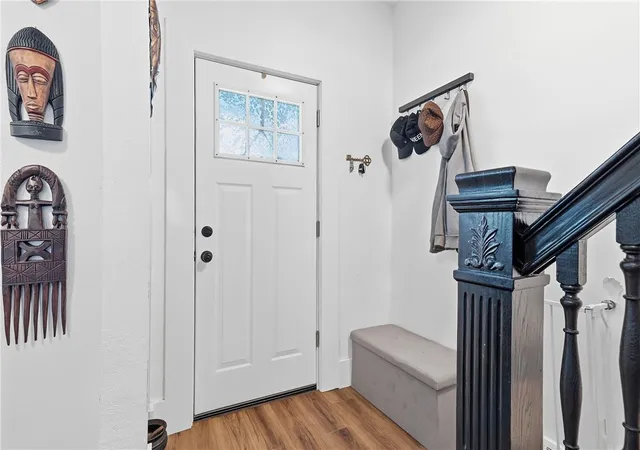 Photo 3 of Single family home for sale at 706 Noblestown Rd, Green Tree, PA 15106 | MLS# 1773334 | Listing updated on 2026-09-14