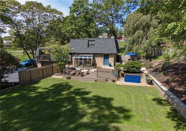 Photo 2 of Sale Pending at 70 Maple Dr, Pine Twp, PA 15090 | MLS# 1773691 | Listing updated on 2026-09-29