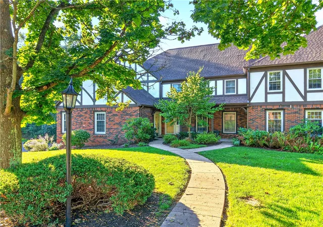 Photo 1 of Sale Pending at 222 Allenberry Cir, Mt Lebanon, PA 15234 | MLS# 1773854 | Listing updated on 2026-09-30