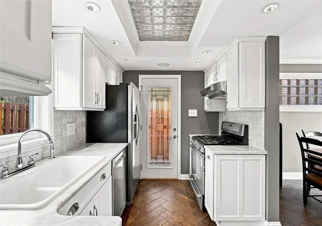 Photo 4 of Single family home for sale at 690 Means Ave, Bellevue, PA 15202 | MLS# 1773549 | Listing updated on 2026-10-01