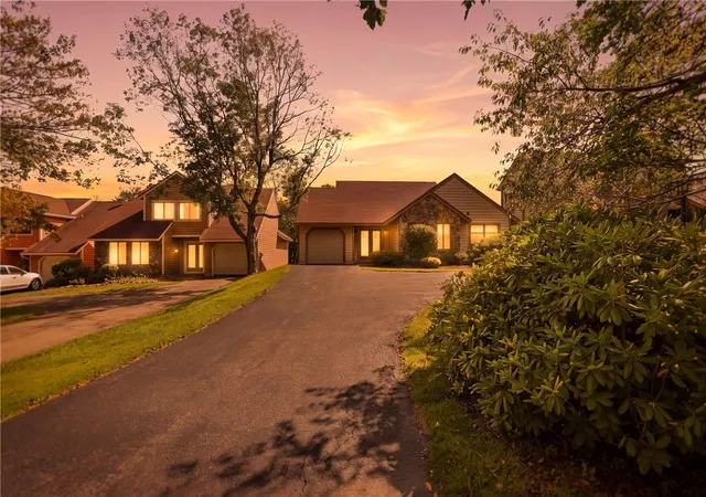Photo 1 of Single family home for sale at 1727 Snowfield Run, Hidden Valley, PA 15502 | MLS# 1773898 | Listing updated on 2026-09-13