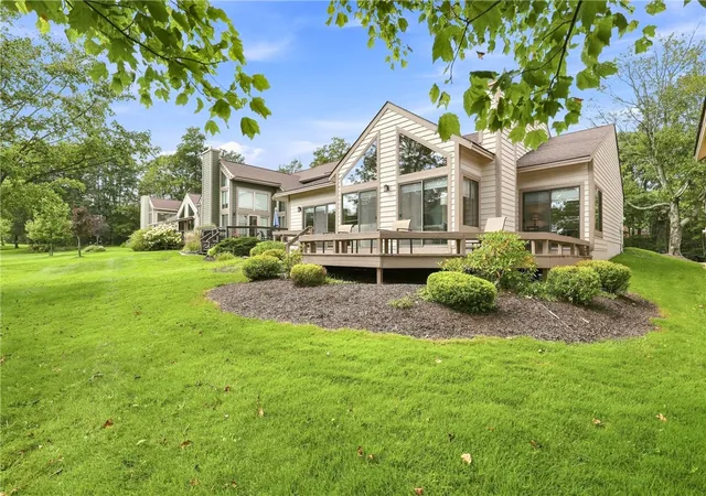 Photo 2 of Single family home for sale at 1727 Snowfield Run, Hidden Valley, PA 15502 | MLS# 1773898 | Listing updated on 2026-09-13