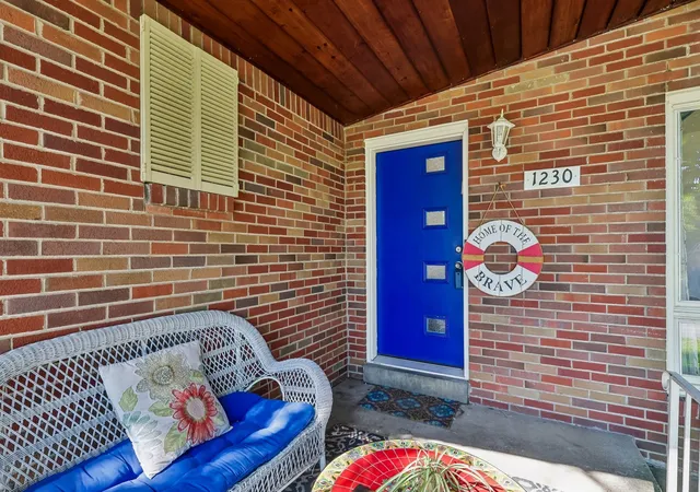 Photo 2 of Single family home for sale at 1230 Northwestern Dr, Monroeville, PA 15146 | MLS# 1773926 | Listing updated on 2026-10-05