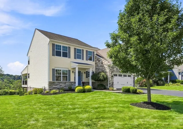 Photo 2 of Single family home for sale at 219 Buckingham Dr, Ohio Twp, PA 15237 | MLS# 1773928 | Listing updated on 2026-09-12
