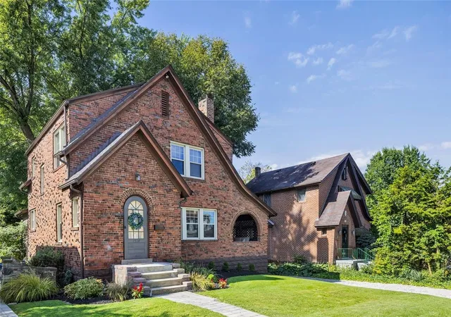 Photo 2 of Sale Pending at 1514 Maple Ave, Penn Hills, PA 15147 | MLS# 1773435 | Listing updated on 2026-09-14