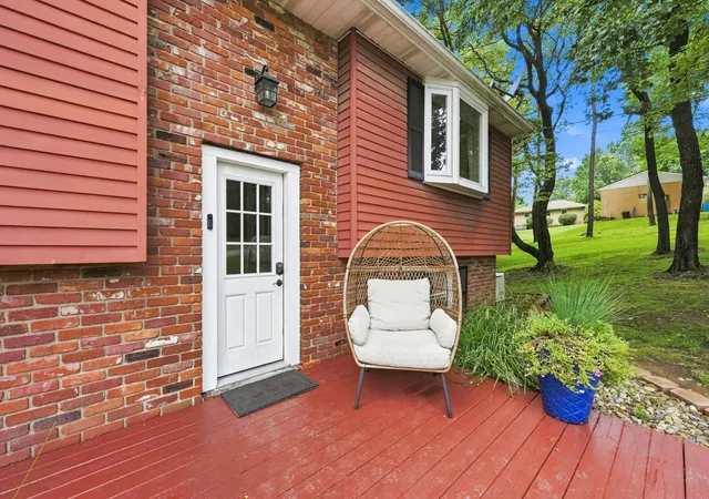 Photo 4 of Single family home for sale at 1615 US Route 30, Hanover Twp, PA 15050 | MLS# 1773937 | Listing updated on 2026-09-13