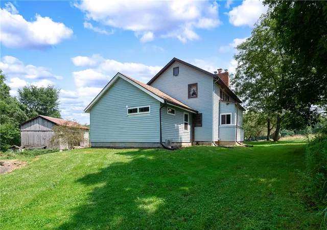 Photo 3 of Single family home for sale at 358 Hoopenhobe Ln, Pulaski Twp, PA 16159 | MLS# 1773734 | Listing updated on 2026-09-10