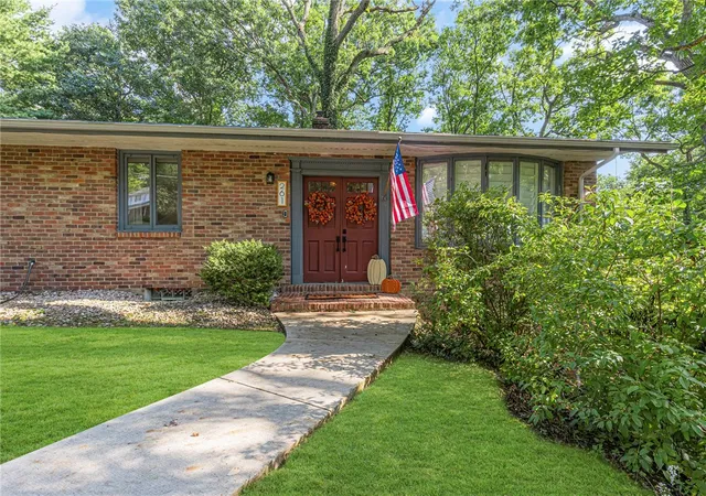Photo 3 of Sale Pending at 261 Geneva Dr, Center Twp, PA 15001 | MLS# 1773853 | Listing updated on 2026-09-15