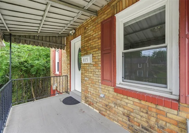 Photo 3 of Single family home for sale at 815 Heber St, Harmony Twp, PA 15005 | MLS# 1773908 | Listing updated on 2026-09-26