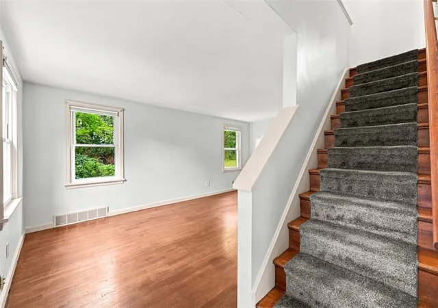 Photo 4 of Single family home for sale at 815 Heber St, Harmony Twp, PA 15005 | MLS# 1773908 | Listing updated on 2026-09-26
