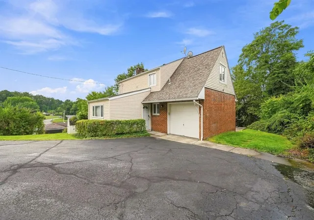 Photo 1 of Single family home for sale at 675 Meadow Ln, Rochester Twp, PA 15074 | MLS# 1773971 | Listing updated on 2026-10-02