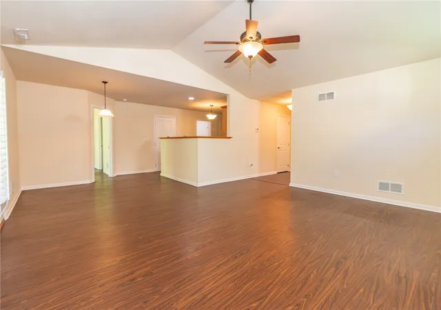 Photo 3 of Sale Pending at 420 Chestnut Ln, Allegheny Twp, PA 15613 | MLS# 1773872 | Listing updated on 2026-09-29
