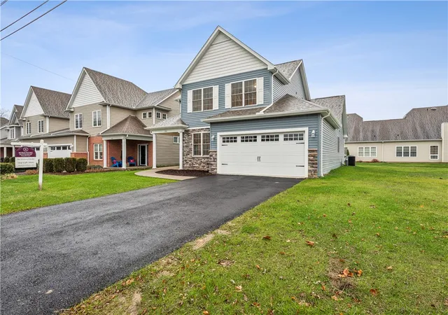 Photo 2 of Condo for sale at 406 Kastner St, Ligonier Boro, PA 15658 | MLS# 1773981 | Listing updated on 2026-09-11