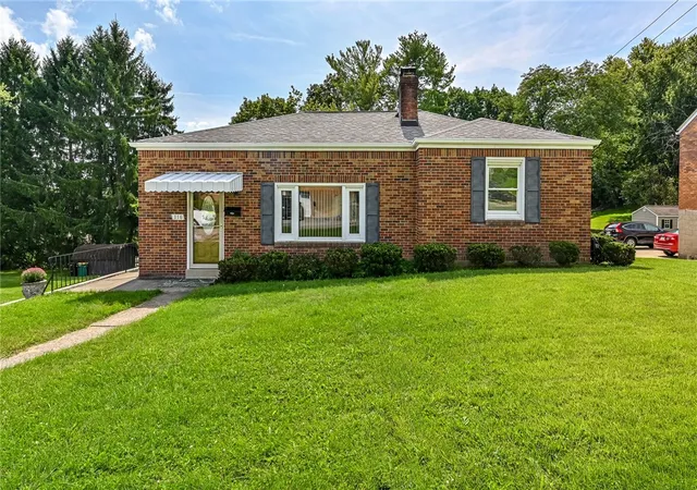 Photo 1 of Single family home for sale at 316 Bernice St, Ross Twp, PA 15237 | MLS# 1773694 | Listing updated on 2026-09-19