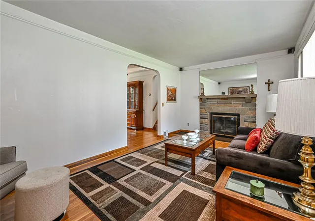 Photo 2 of Single family home for sale at 316 Bernice St, Ross Twp, PA 15237 | MLS# 1773694 | Listing updated on 2026-09-19