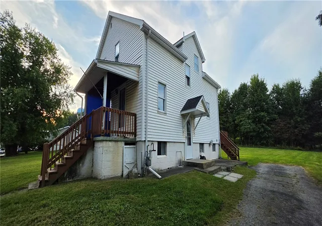 Photo 2 of Single family home for sale at 125 Elkin Ave, White Twp, PA 15701 | MLS# 1773744 | Listing updated on 2026-09-10