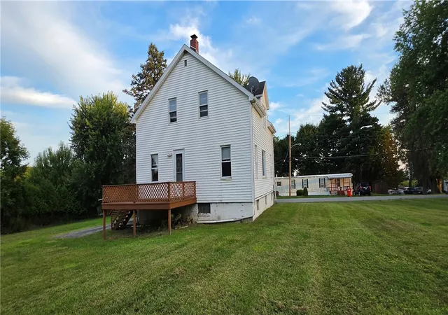 Photo 4 of Single family home for sale at 125 Elkin Ave, White Twp, PA 15701 | MLS# 1773744 | Listing updated on 2026-09-10