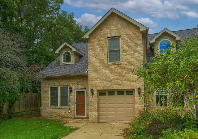 Photo 1 of Single family home for sale at 2417 Nicholson Rd, Franklin Park, PA 15143 | MLS# 1773922 | Listing updated on 2026-09-14