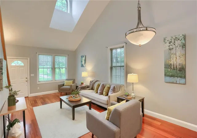 Photo 4 of Single family home for sale at 2417 Nicholson Rd, Franklin Park, PA 15143 | MLS# 1773922 | Listing updated on 2026-09-14