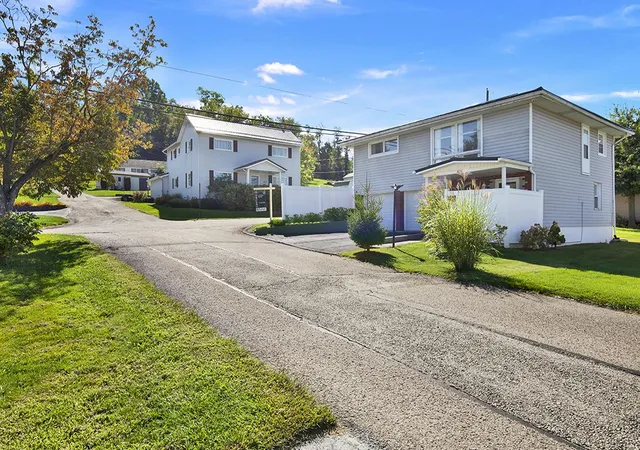 Photo 2 of Sale Pending at 408 Center St, Vanderbilt, PA 15486 | MLS# 1773994 | Listing updated on 2026-10-01