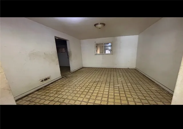 Photo 3 of Single family home for sale at 2526 Bedford Ave, Hill District, PA 15219 | MLS# 1774006 | Listing updated on 2026-09-10