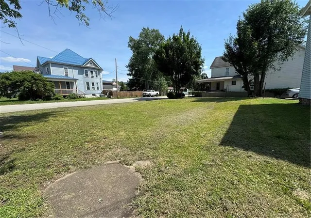 Photo 2 of Land for sale at 113 Washington Ave, Connellsville, PA 15425 | MLS# 1774010 | Listing updated on 2026-09-10