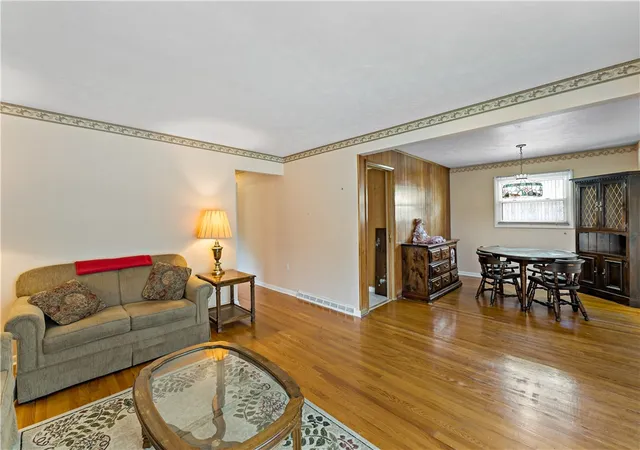 Photo 3 of Single family home for sale at 25 Barclay St, City Of Greensburg, PA 15601 | MLS# 1773740 | Listing updated on 2026-09-14