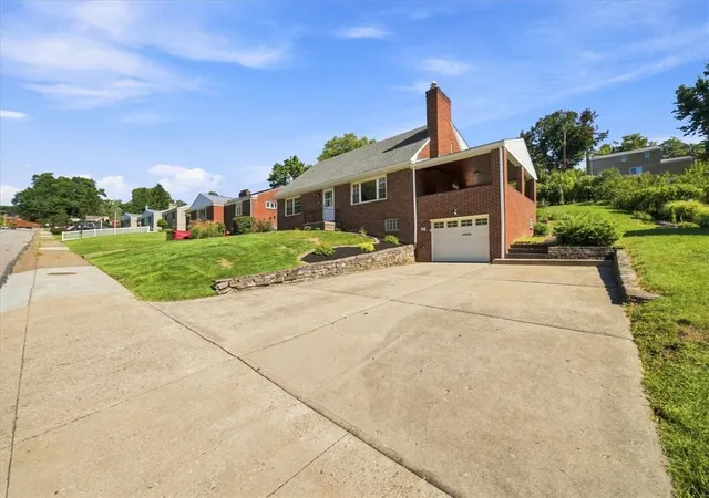 Photo 2 of Single family home for sale at 851 Baldwin St, Castle Shannon, PA 15234 | MLS# 1774012 | Listing updated on 2026-09-12