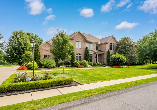 Photo 1 of Single family home for sale at 4011 Muirfield Dr, Collier Twp, PA 15142 | MLS# 1774022 | Listing updated on 2026-09-11