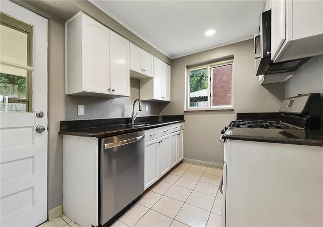Photo 2 of Single family home for sale at 8106 Chaske St, Penn Hills, PA 15147 | MLS# 1774031 | Listing updated on 2026-09-10
