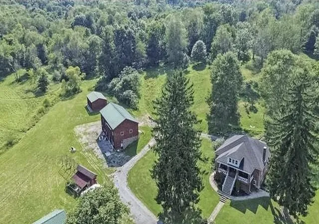 Photo 1 of House for sale at 221 Mccaughtry Run Rd, Beaver, PA 16115 | MLS# 1773909 | Listing updated on 2026-09-11