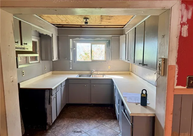 Photo 2 of Single family home for sale at 718 Fairview Rd, Washington Twp, PA 16050 | MLS# 1773590 | Listing updated on 2026-09-11