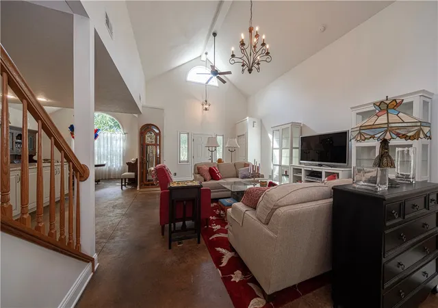 Photo 4 of Single family home for sale at 3800 Mount Royal Blvd, Hampton, PA 15101 | MLS# 1774041 | Listing updated on 2026-09-11