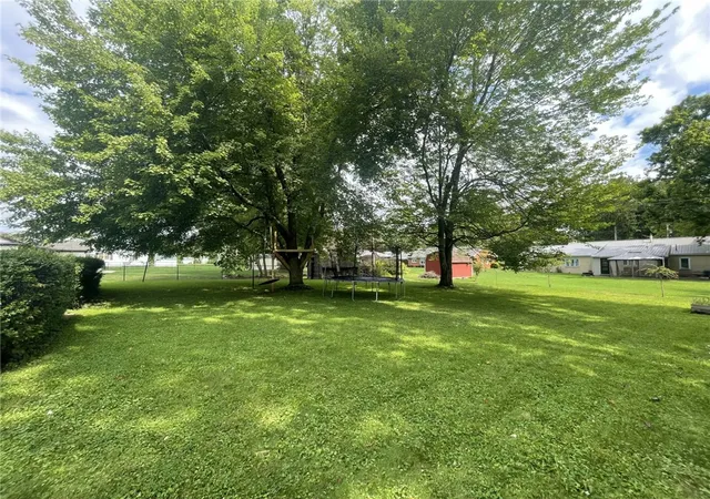 Photo 34 of Single family home for sale at 229 Meadowbrook Rd, Hermitage, PA 16148 | MLS# 1774034 | Listing updated on 2026-10-05