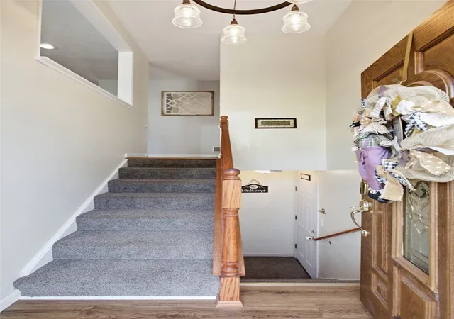 Photo 2 of Single family home for sale at 413 Belfrey Dr, Elizabeth Twp/boro, PA 15037 | MLS# 1774029 | Listing updated on 2026-09-18
