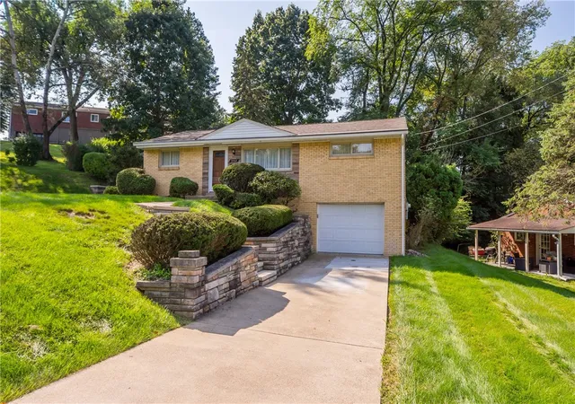Photo 3 of Sale Pending at 5468 Keenan Dr, Baldwin Boro, PA 15236 | MLS# 1773765 | Listing updated on 2026-10-28