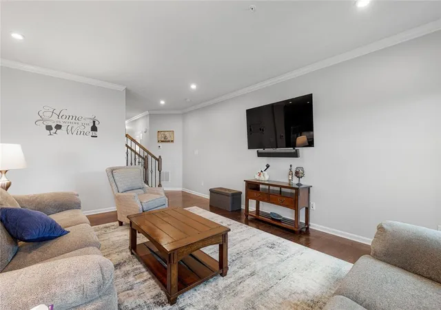 Photo 3 of Townhouse for sale at 1435 Deer Crk Xing Dr, Cecil, PA 15317 | MLS# 1774045 | Listing updated on 2026-09-13
