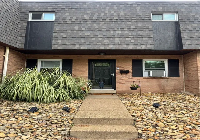 Photo 1 of Single family home for sale at 321 Thompson, Turtle Creek, PA 15145 | MLS# 1774044 | Listing updated on 2026-09-22